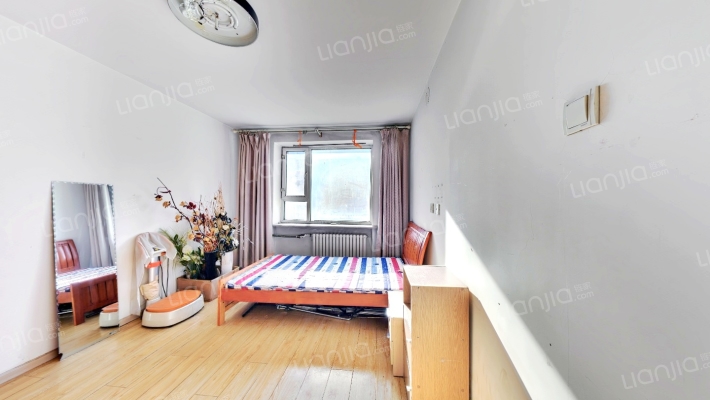 一汽30A街区二手房实景图