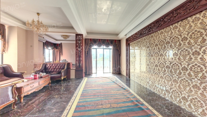 半岛蓝湾二手房实景图