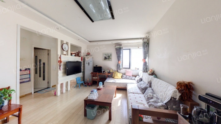 新馨家园二手房实景图