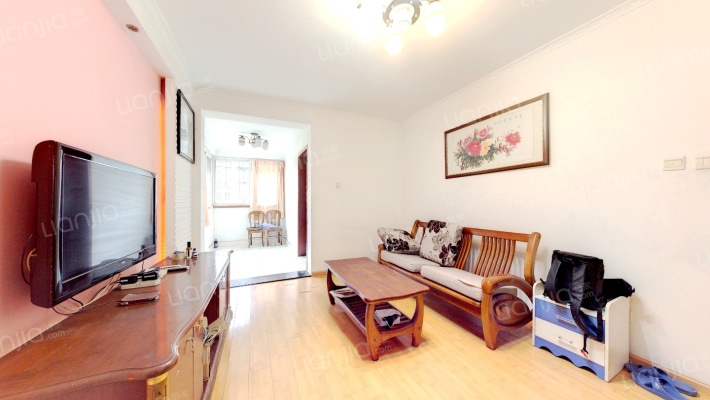 星河路社区二手房实景图