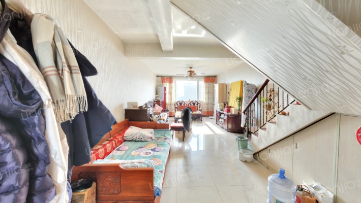 海龙花园二手房实景图