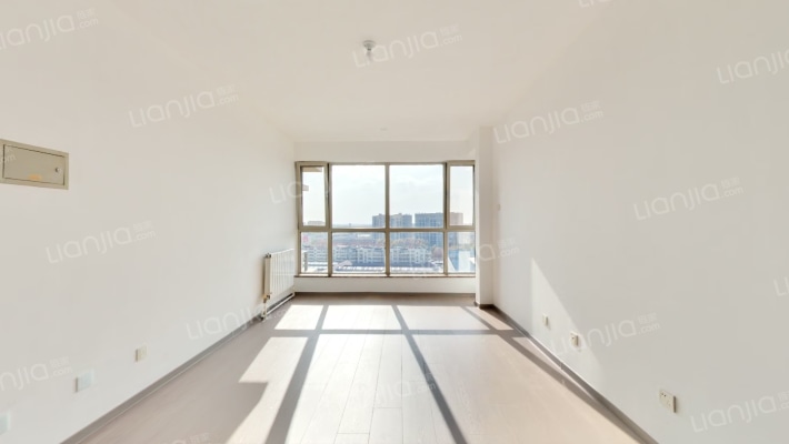 水岸华庭二手房实景图