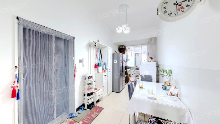 亚特大厦二手房实景图