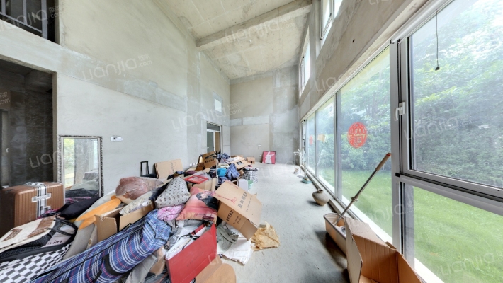 中海阅骊山一期二手房实景图