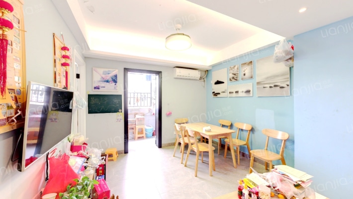 翡翠公馆二手房实景图