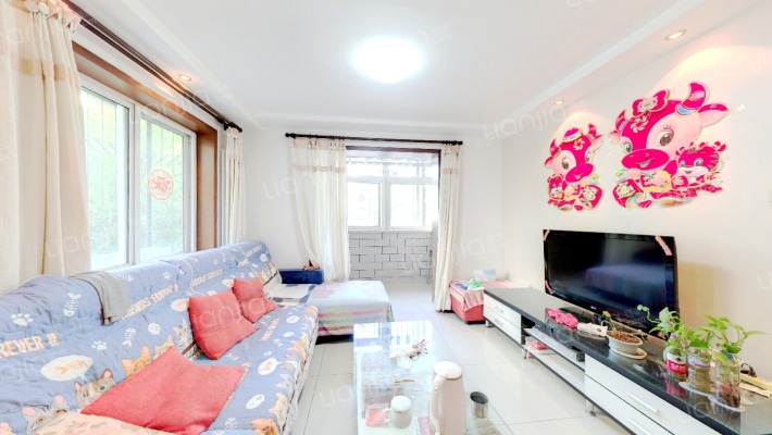 中环南路11号院二手房实景图