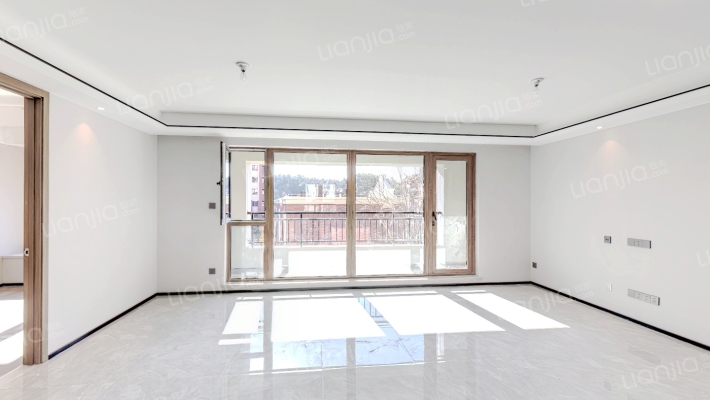 金地城E8二手房实景图