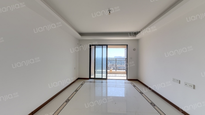 万科金域蓝湾（江员路10号）二手房实景图