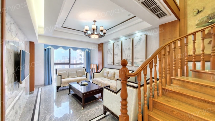 鸿汇名苑二手房实景图