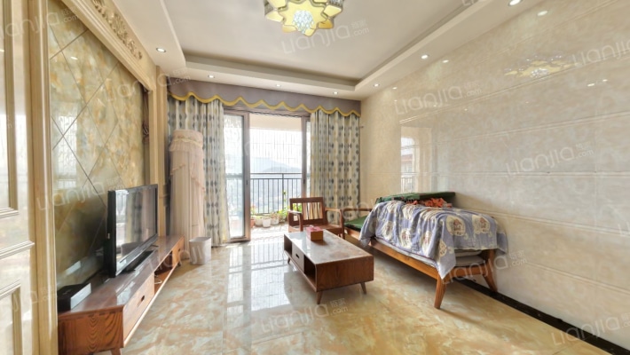 龙光城南三期二手房实景图