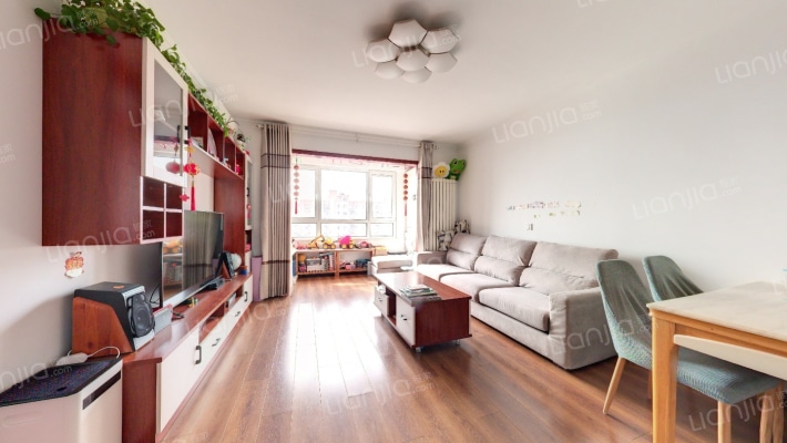 龙冠冠华苑海棠园二手房实景图