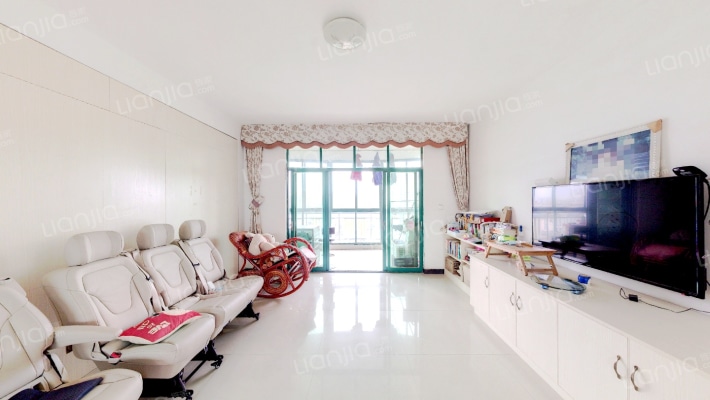 澄湖彩虹世纪城二手房实景图