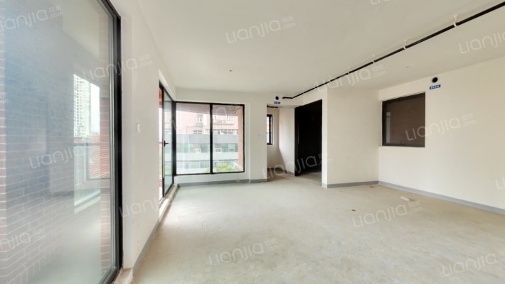 中国电建地产汉口公馆二手房实景图