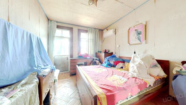 锁金四村二手房实景图
