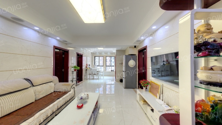 奥莱名邸二手房实景图