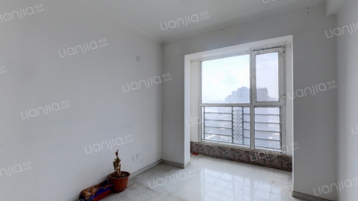 人民广场小区二手房实景图