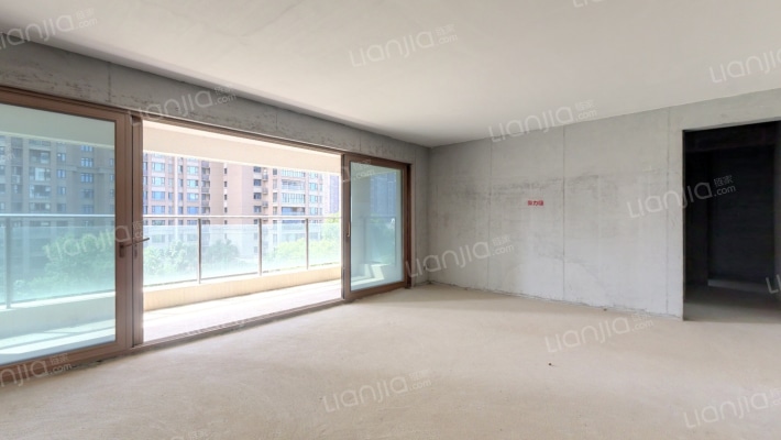 梵高的花园二手房实景图