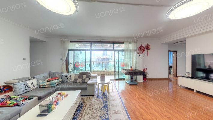 万德居二手房实景图