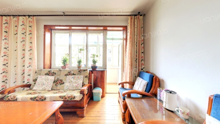 南山小区二手房实景图