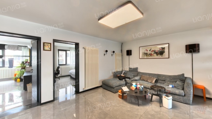 青岛中房云溪小区C二手房实景图