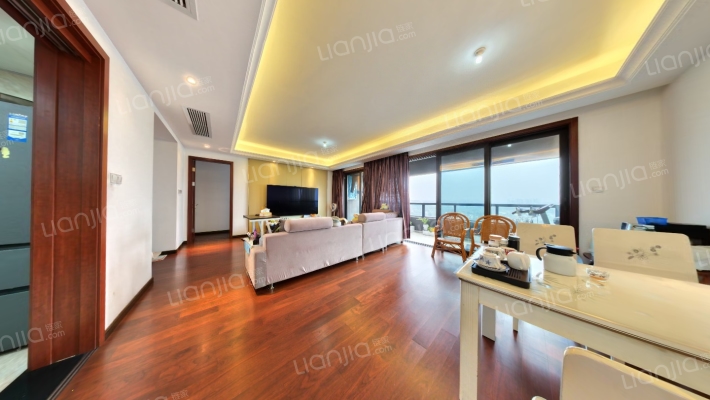 蓝光长岛国际六期二手房实景图