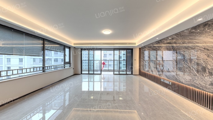 龙湖·舜山府二手房实景图