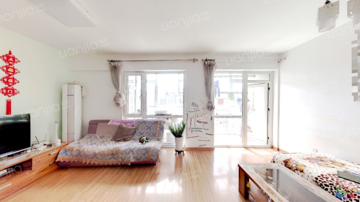 凭澜苑二手房实景图