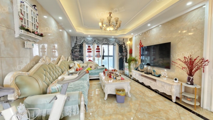 华丽家族太湖汇景二手房实景图