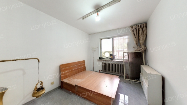 铁成小区二手房实景图