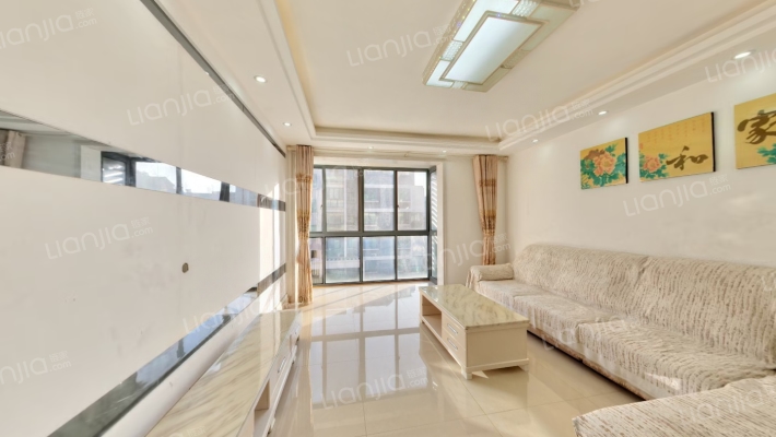 阳光水世界四期二手房实景图