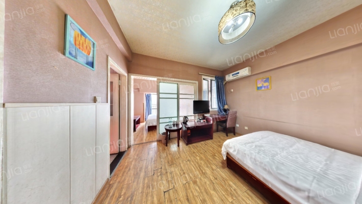 楠极地二手房实景图