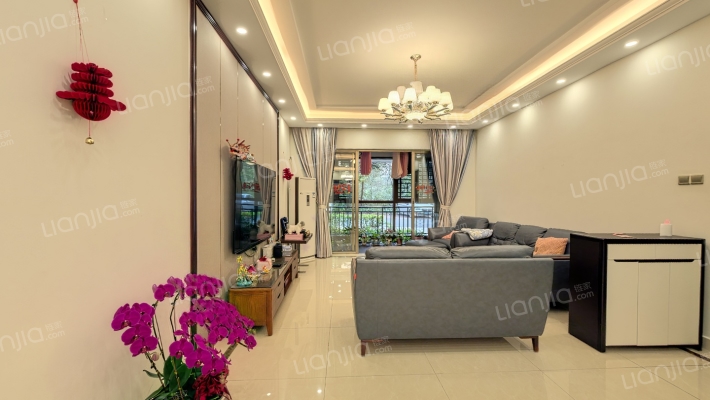 翡翠绿洲宝林苑二手房实景图