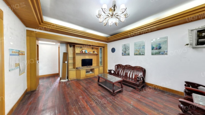 春申路二手房实景图