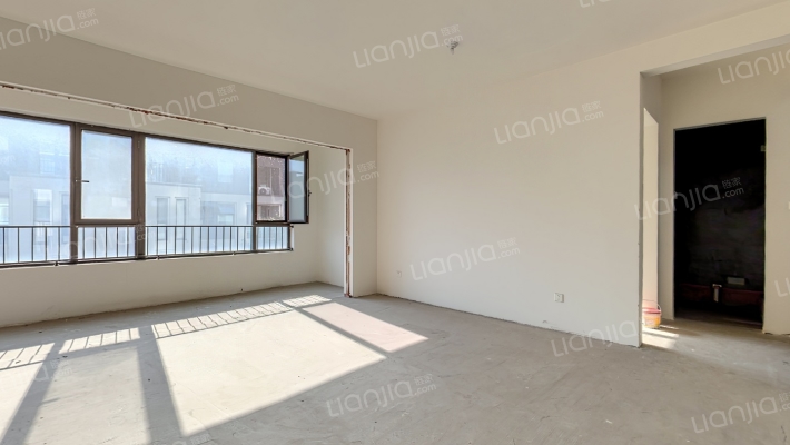 新城云樾晓院二期二手房实景图