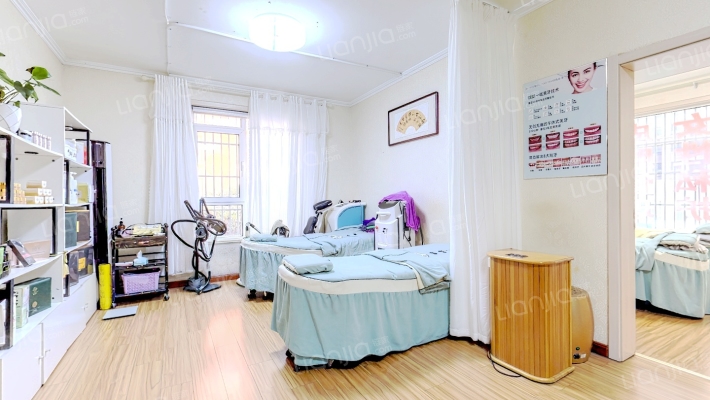 炜伦一号公馆小区二手房实景图