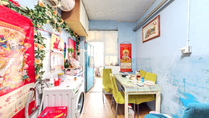 西盛街二手房实景图