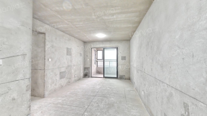 双兴河畔家园B区二手房实景图