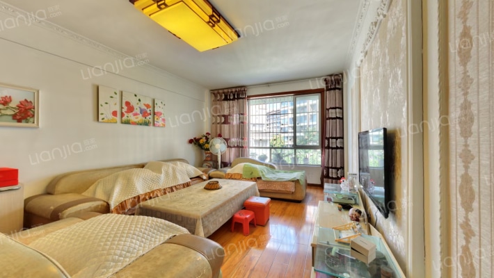 金桥花园(彩虹大道南段)二手房实景图