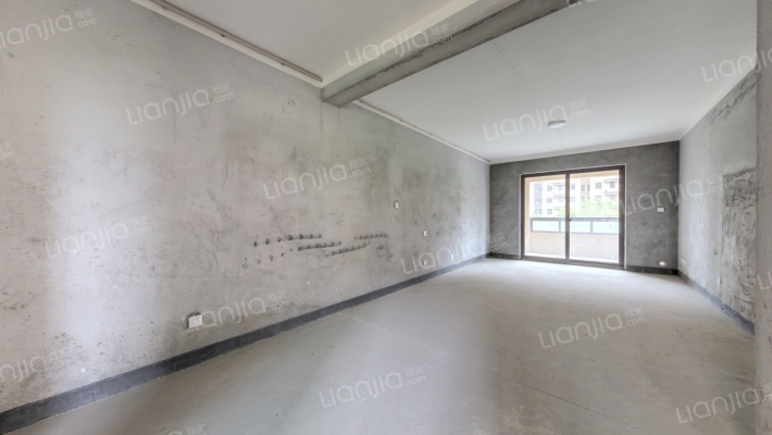 清姚嘉园二手房实景图