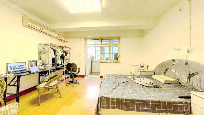 青年路63号二手房实景图