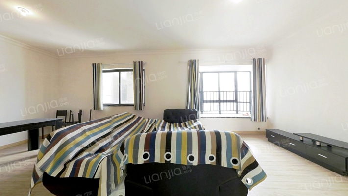 碧桂园天麓山一期二手房实景图