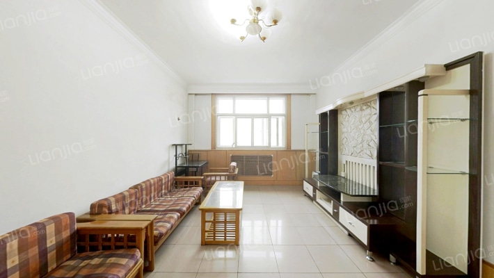 新秀路1号院二手房实景图