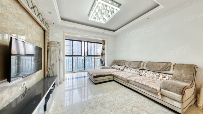 蓝润棠湖春天二手房实景图