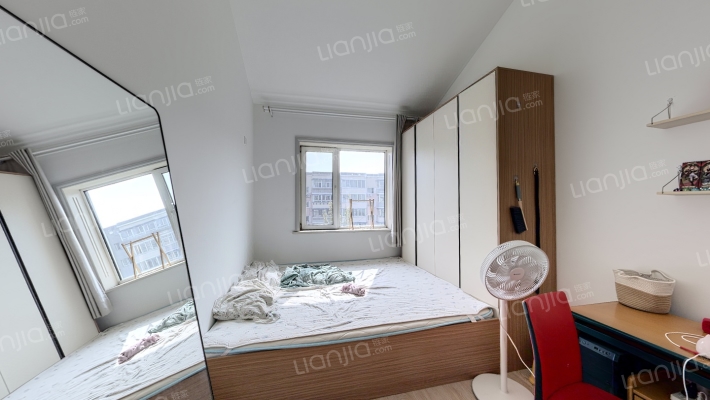 中房上东花墅迎春园二手房实景图