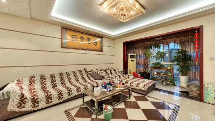 美好阳光A区二手房实景图