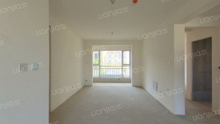 荣盛荣景园二手房实景图