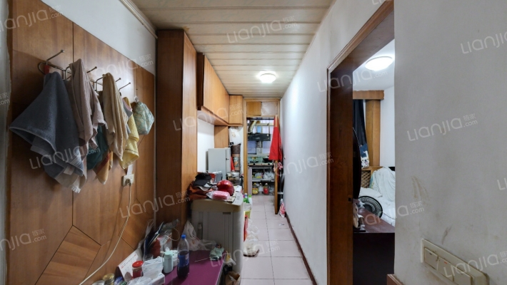 西航中心第1小区二手房实景图
