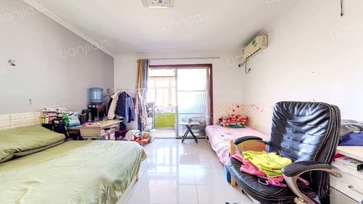 明德8英里二手房实景图