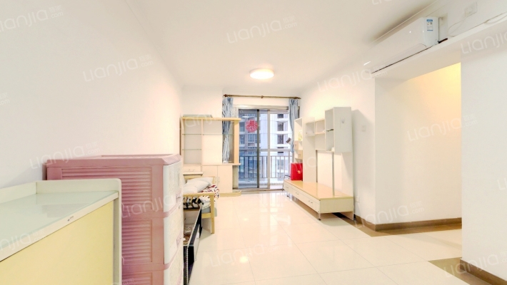 恒荔湾畔二手房实景图