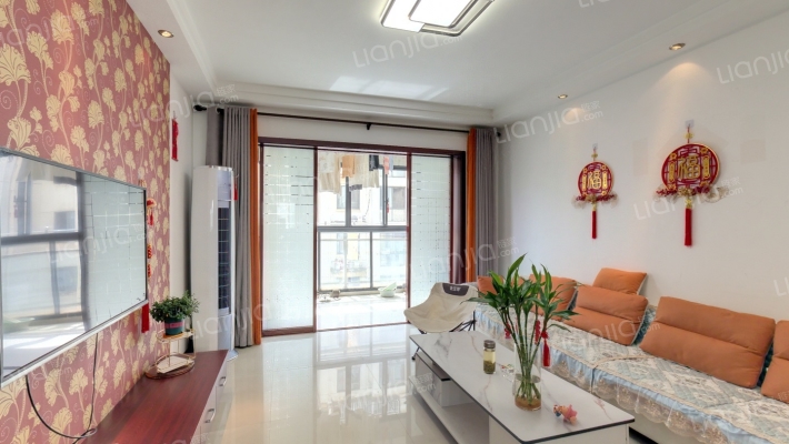 龙韵怡景苑二手房实景图